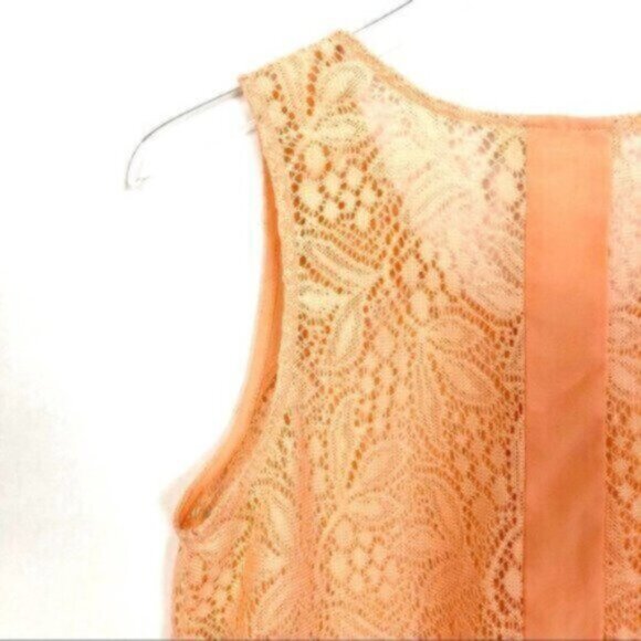 Elodie by Anthropologie | Peach Sleeveless Lace Tank Top Size Medium - Picture 4 of 7